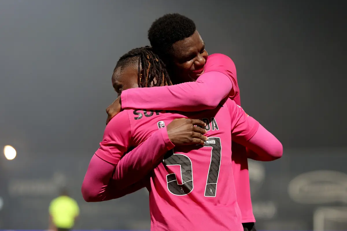 Sporting soma e segue