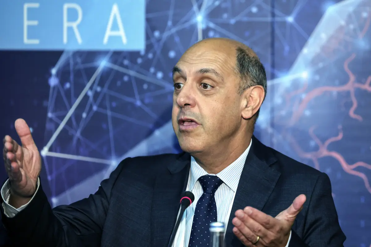 Imagem de contexto do artigo Manuel Pizarro anunciou mais cinco mil camas de cuidados continuados