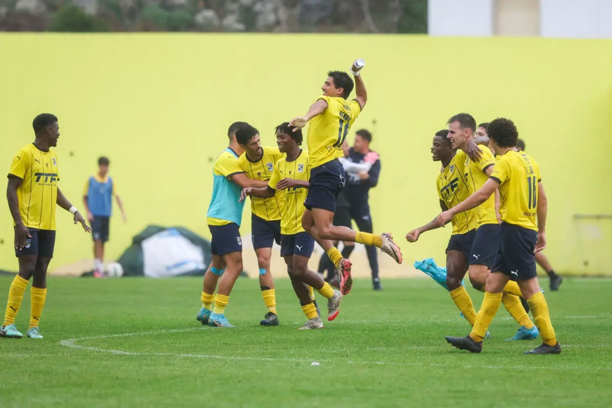 Sintrense surpreendeu na Taça