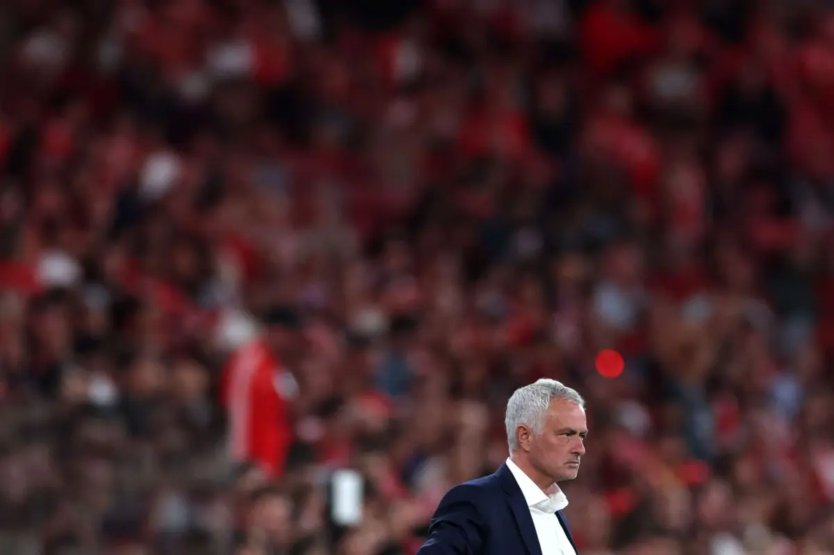 Mourinho tem sido duro com as arbitragens nos jogos do Benfica