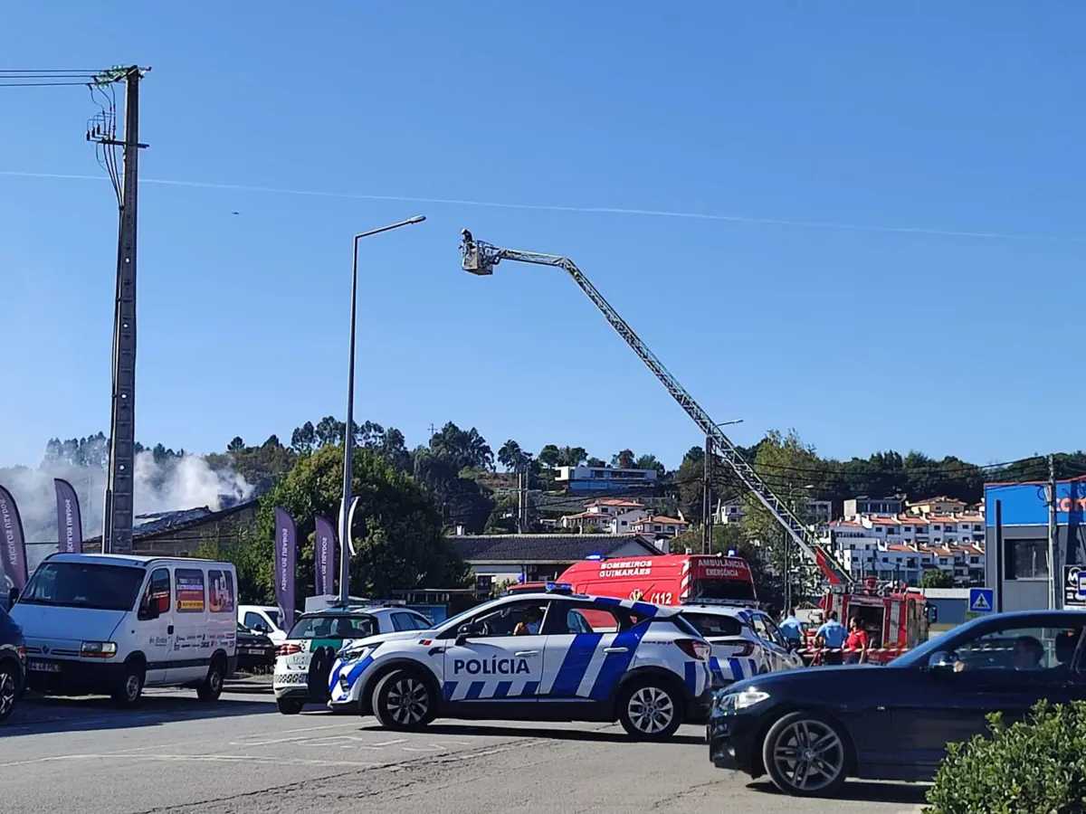 Casa ficou destruída