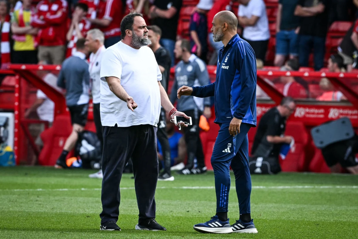 Marinakis foi falar com Nuno Espírito Santo