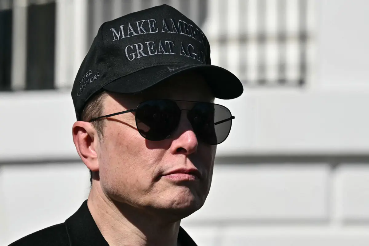 Musk utiliza a desinformação política como uma estratégia deliberada para deslegitimar ideais oponentes