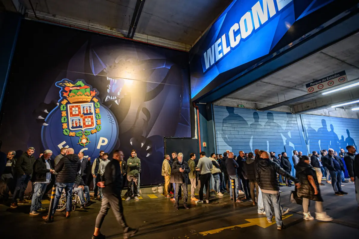 A direção do F. C. Porto recorrerá a apela à presença de todos os associados na próxima segunda-feira.