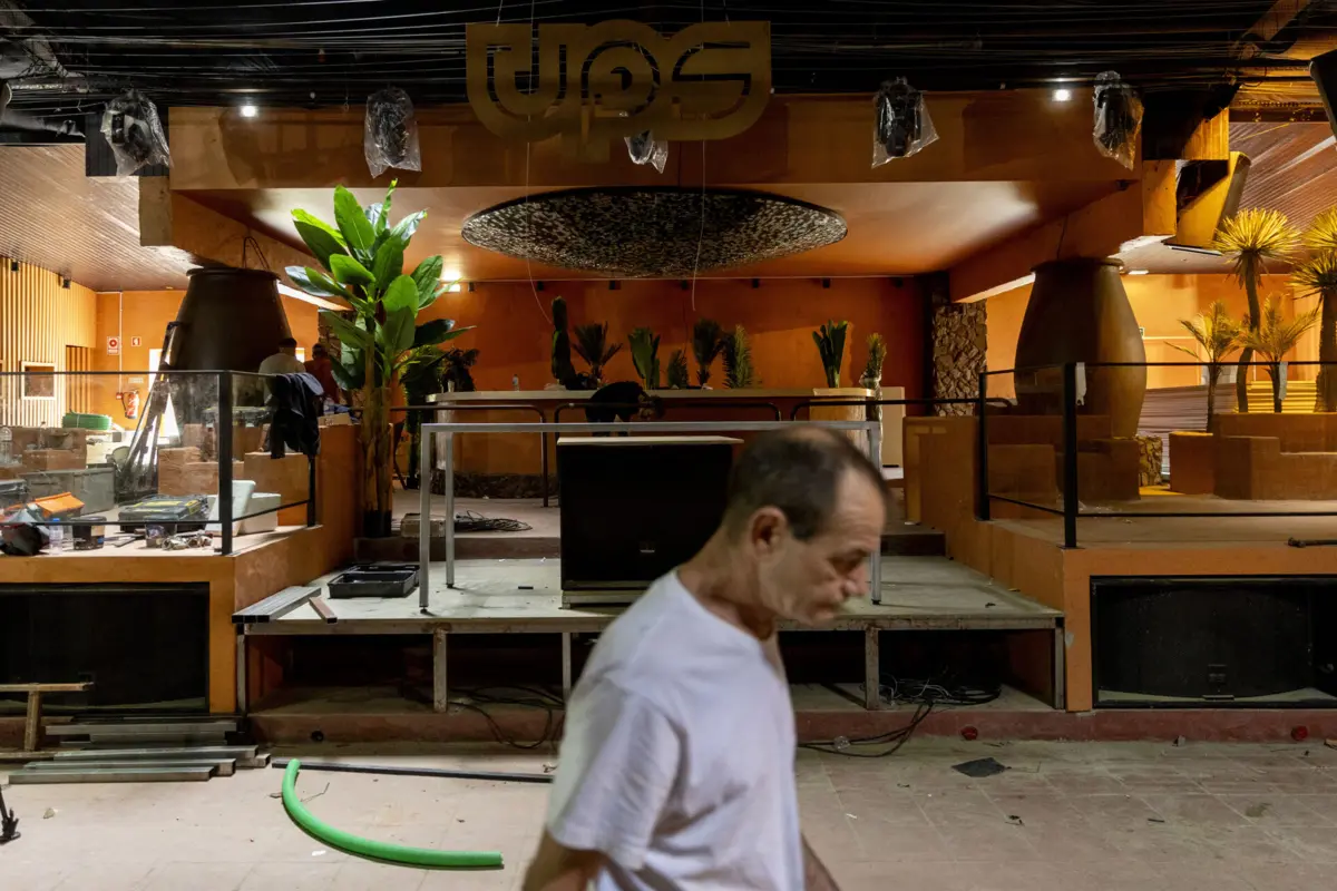 Obras de requalificação avançam a todo o gás para garantir a abertura da discoteca UPS Ofir, a 5 de julho