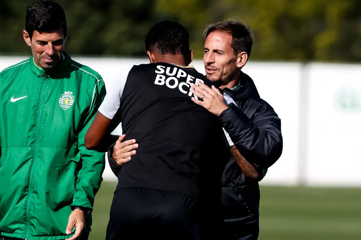 João Pereira elogiado por defender os jogadores "até à morte"