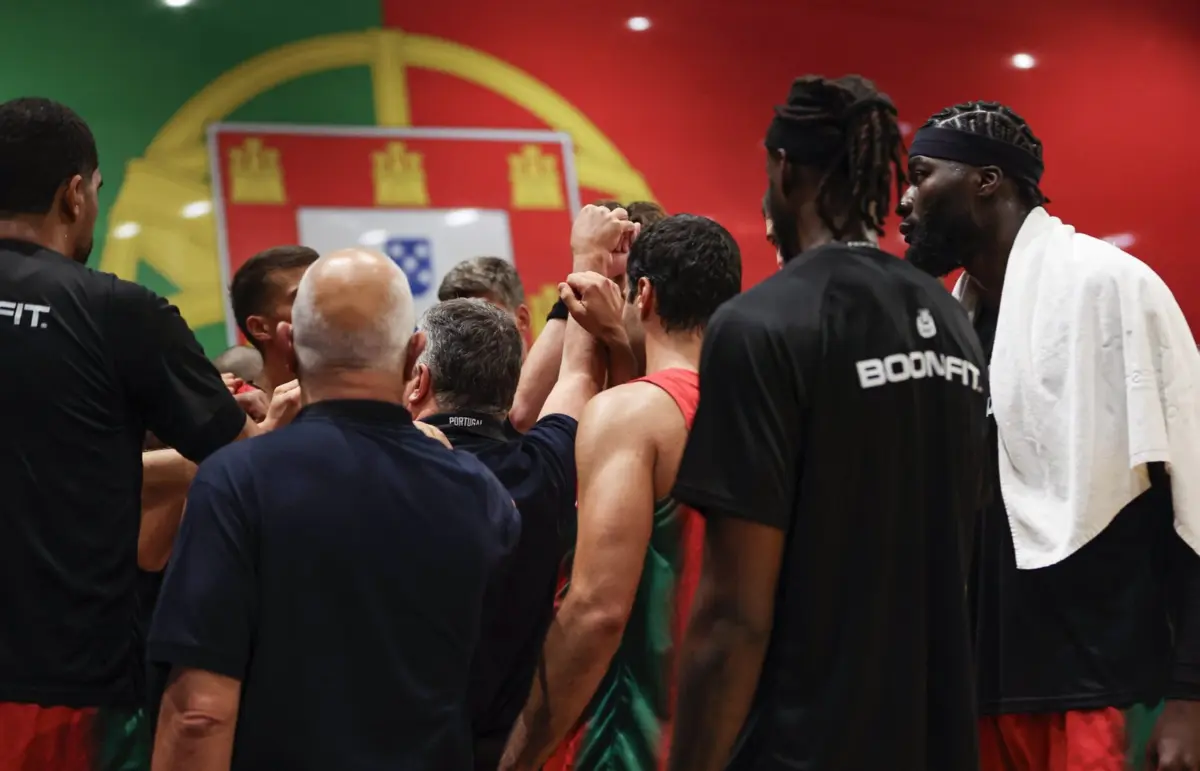 Seleção portuguesa está a preparar a participação no Eurobasket