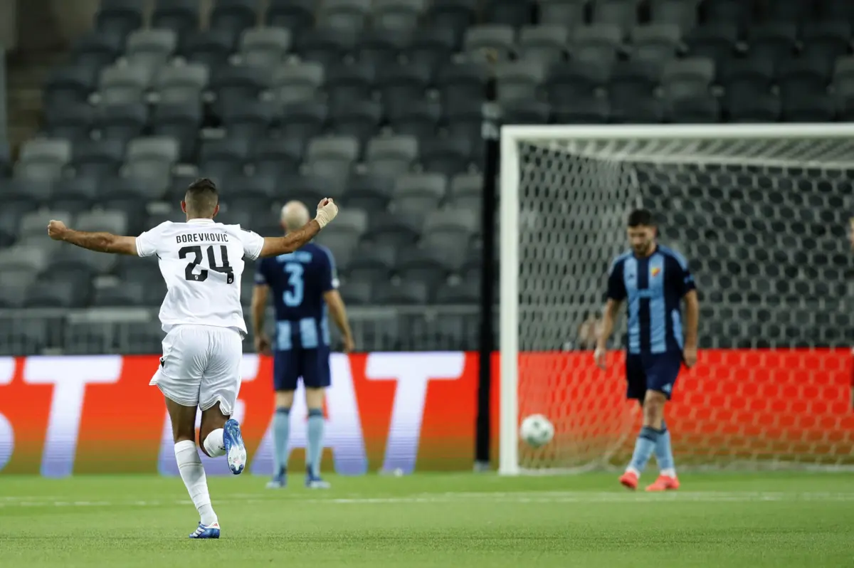 Vitória de Guimarães venceu, na Suécia, para a Liga Conferência