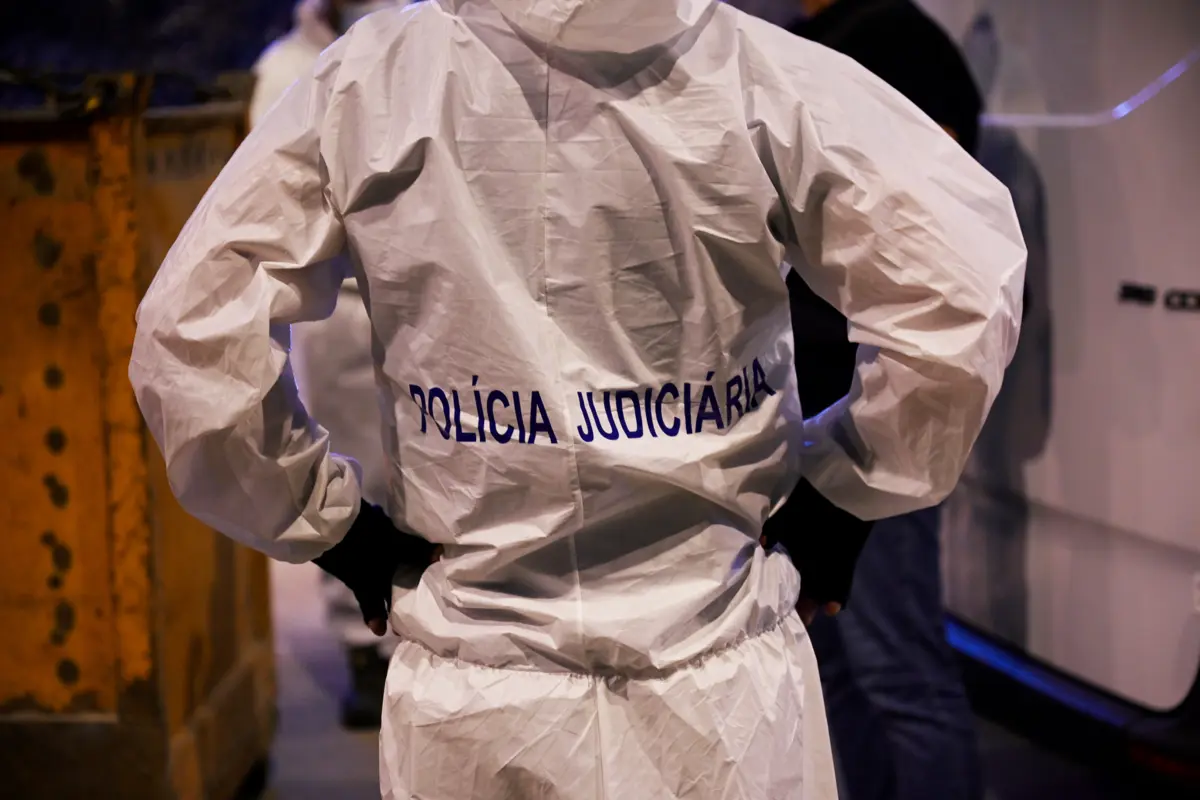 Polícia Judiciária está a investigar o crime