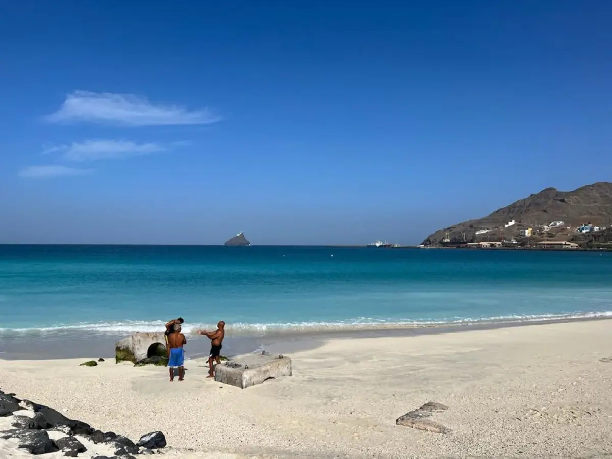 Voar para as paisagens únicas de Cabo Verde será tarefa delicada até sábado