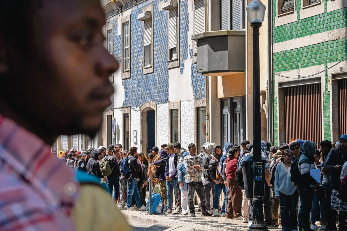 Governo propõe que naturalização passe a exigir residência legal de sete ou dez anos