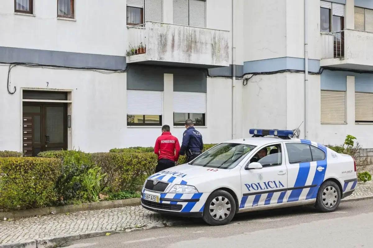 Idosa foi assassinada à porta de casa no Seixal