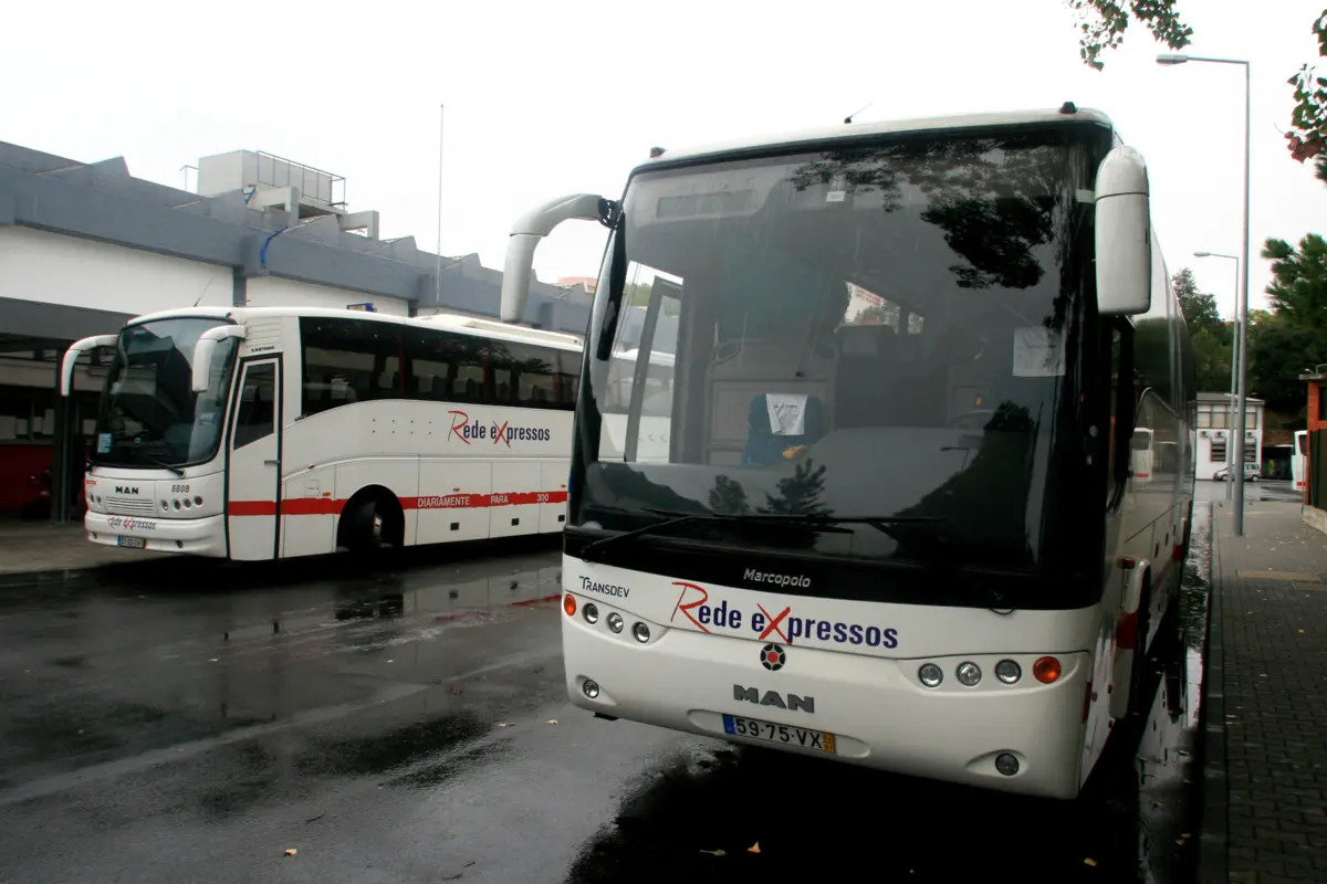O transporte rodoviário de passageiros para Espanha e França aumentou entre março e maio