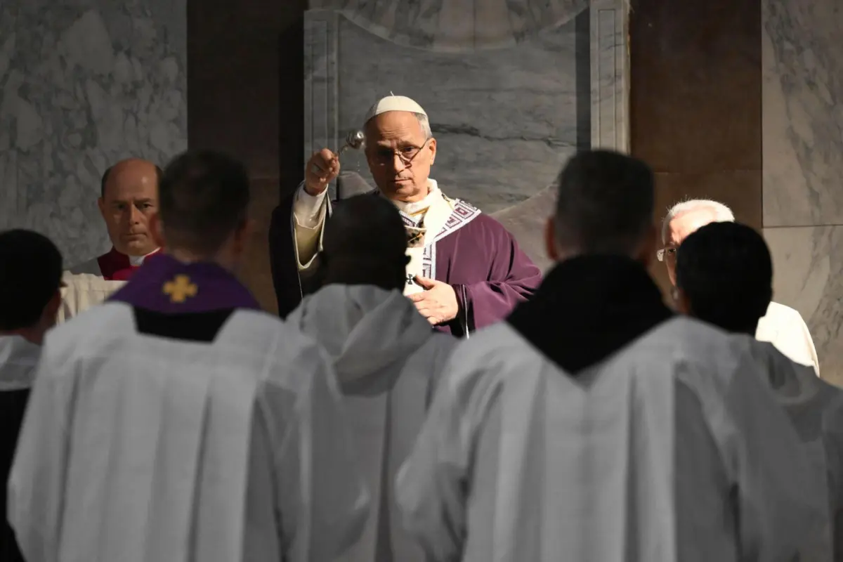 Imagem de contexto do artigo Papa inicia Quaresma com alerta sobre "estruturas de pecado" em "mundo a arder"