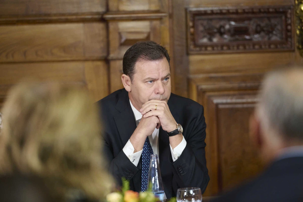 Ministério Público deverá arquivar caso que envolve primeiro-ministro