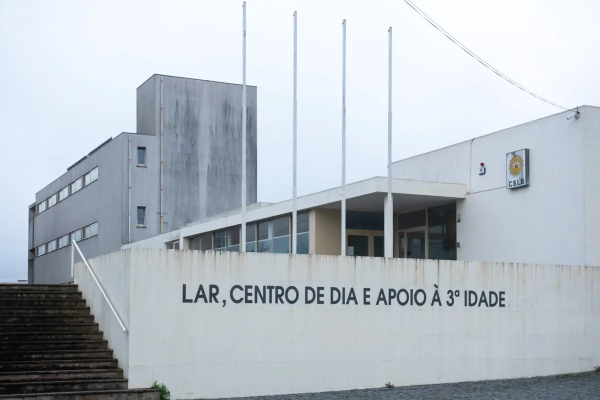 Surto de "legionella", em Matosinhos, teve lugar no Centro Social de Leça do Balio