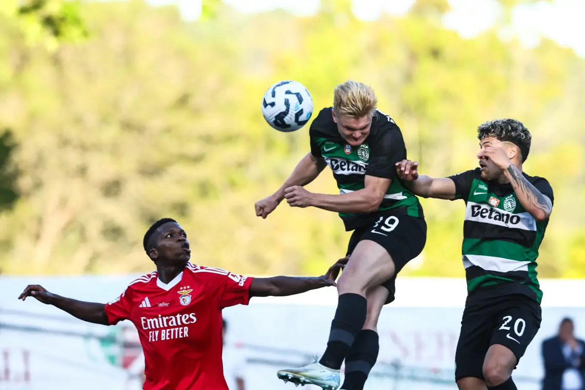 Sporting e Benfica vão disputar o primeiro troféu da nova época