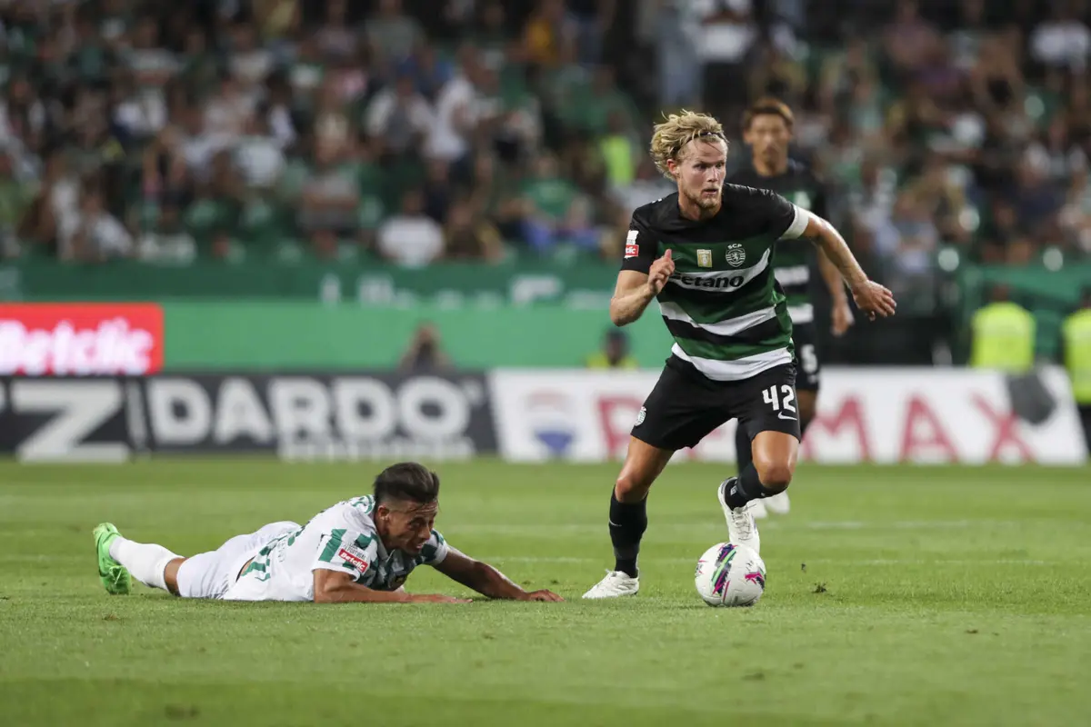 O dinamarquês tem vários clubes interessados e nos corredores de Alvalade