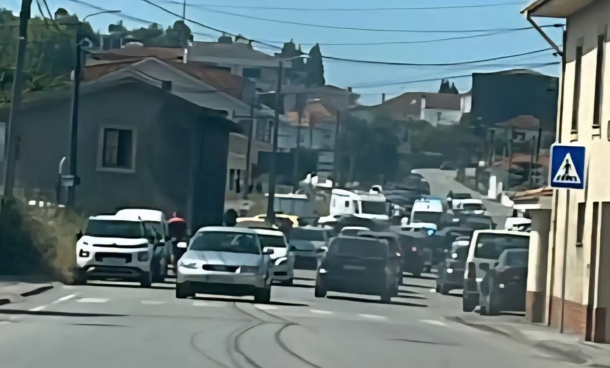 Imagem de contexto do artigo Motociclista de 38 anos morre na Feira e deixa três filhos menores