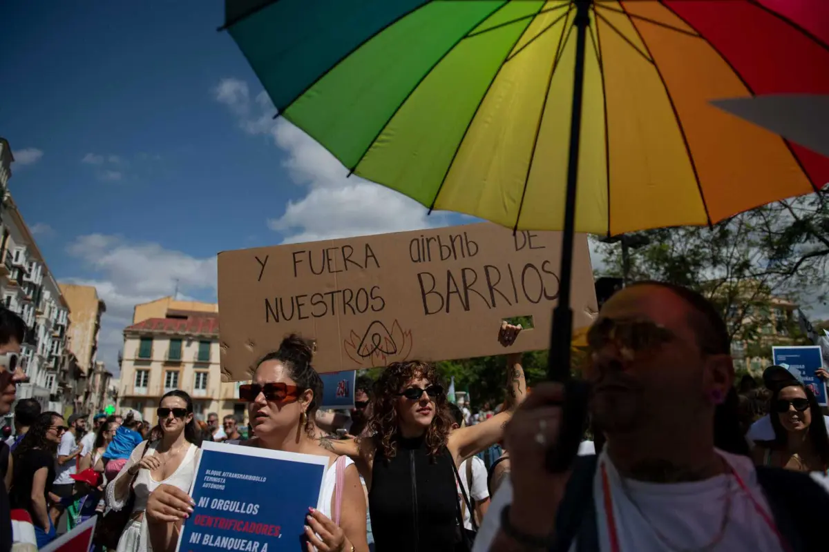 Até 12 de junho existiam em Málaga 12.196 habitações de uso turístico inscritas no Registo Turístico da Andaluzia, o que representa 63.594 camas