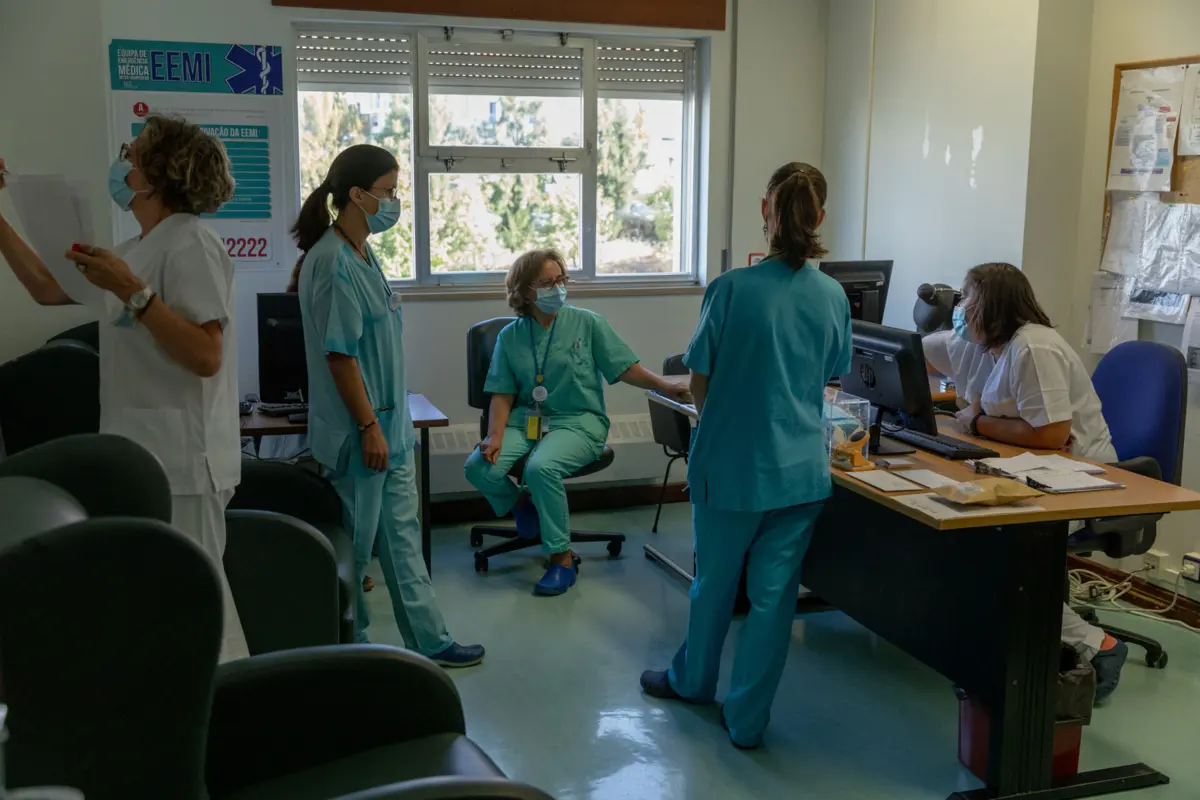 Mais de dez mil enfermeiros submeteram a escusa de responsabilidade