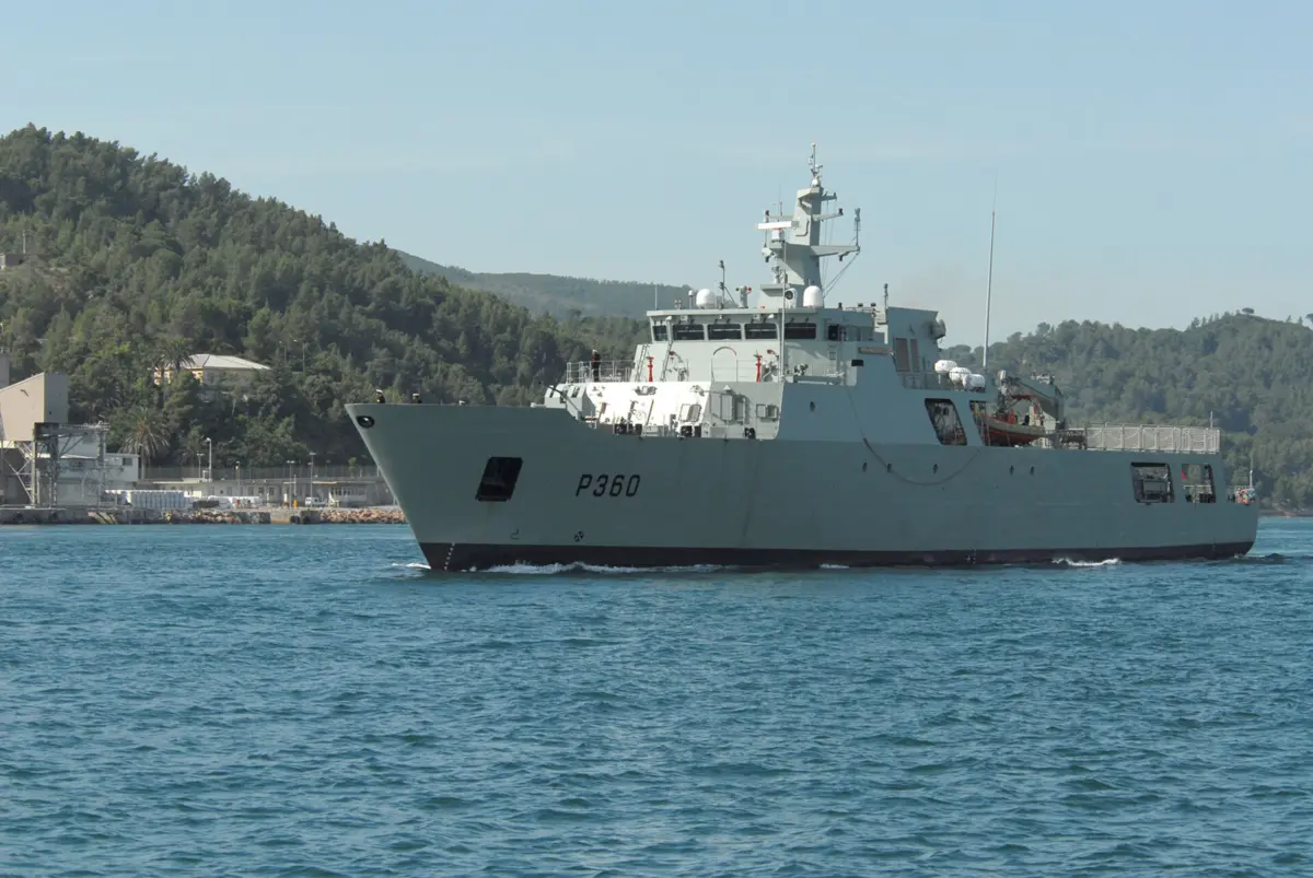 Imagem de contexto do artigo Navio patrulha dispara acidentalmente "munição inerte" em Ponta Delgada