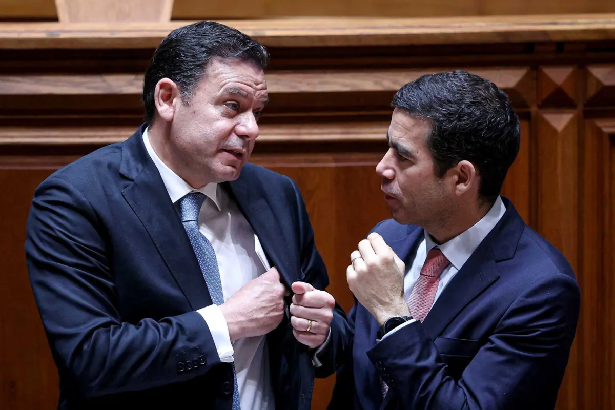 Imagem de contexto do artigo Reforma do Estado vai preservar postos de trabalho na administração pública