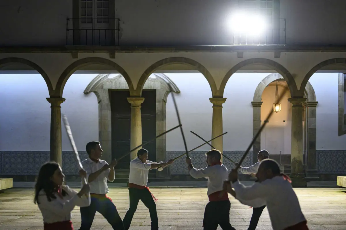 Imagem de contexto do artigo Jogo do Pau de Cabeceiras de Basto classificado património cultural imaterial