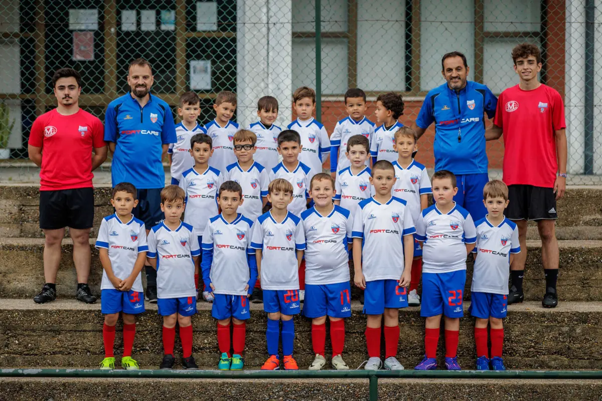 AD Unidos de São Clemente tem 20 atletas no futebol de formação