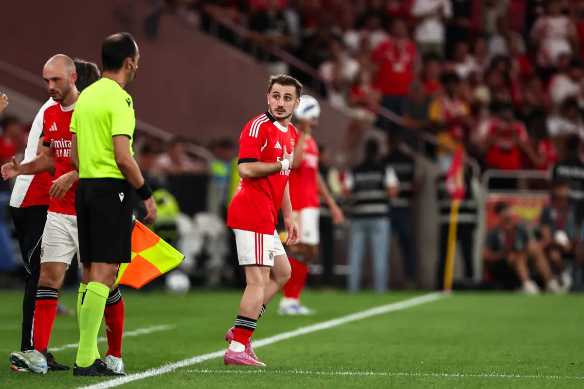 Akturkoglu cumpriu uma época no Benfica