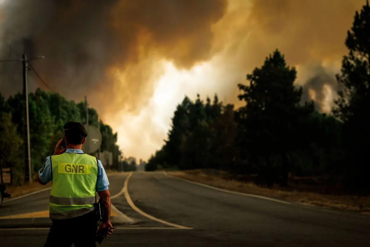 Homem constituído arguido por provocar incêndio em Bragança com rebarbadora
