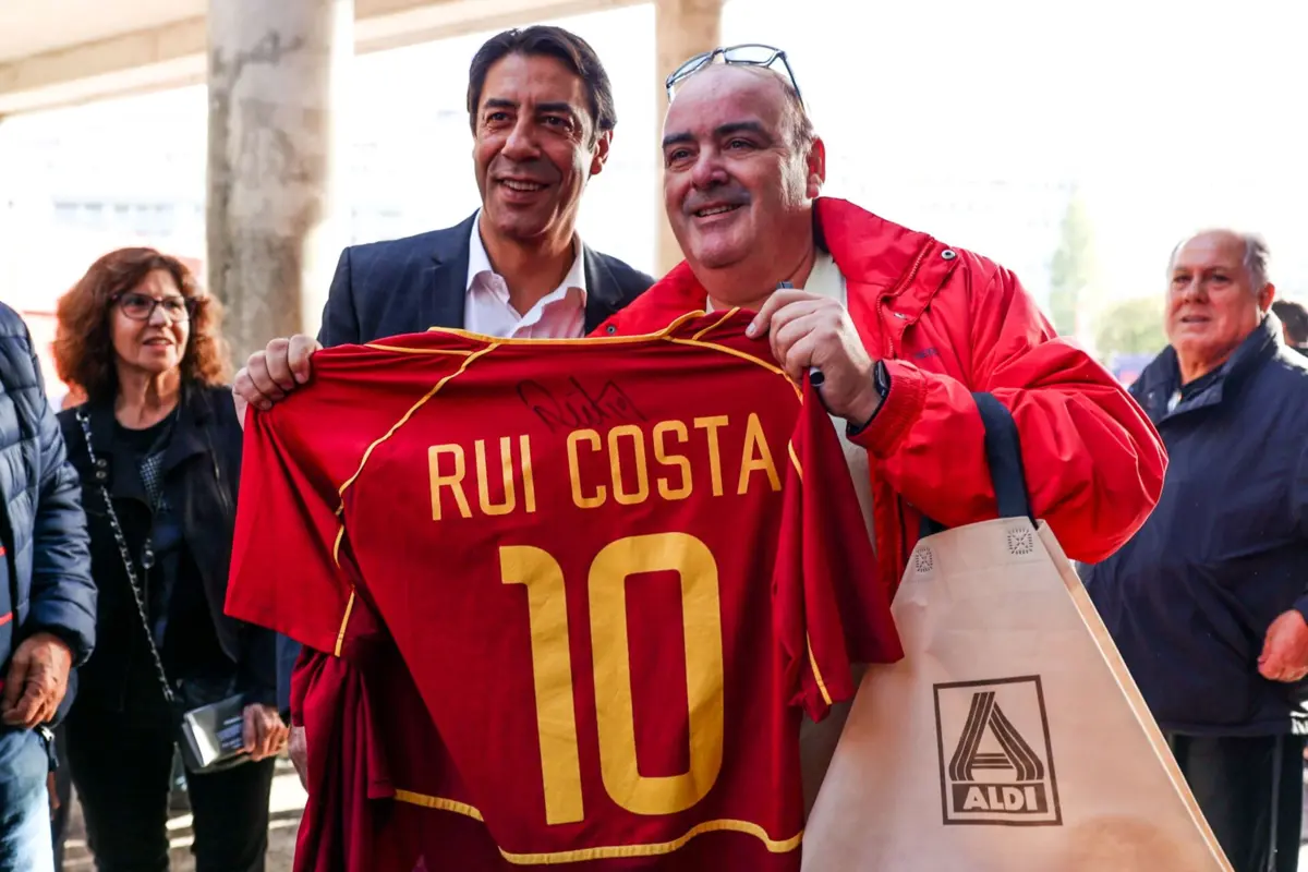 Imagem de contexto do artigo Rui Costa reeleito presidente do Benfica com mais de 65% dos votos