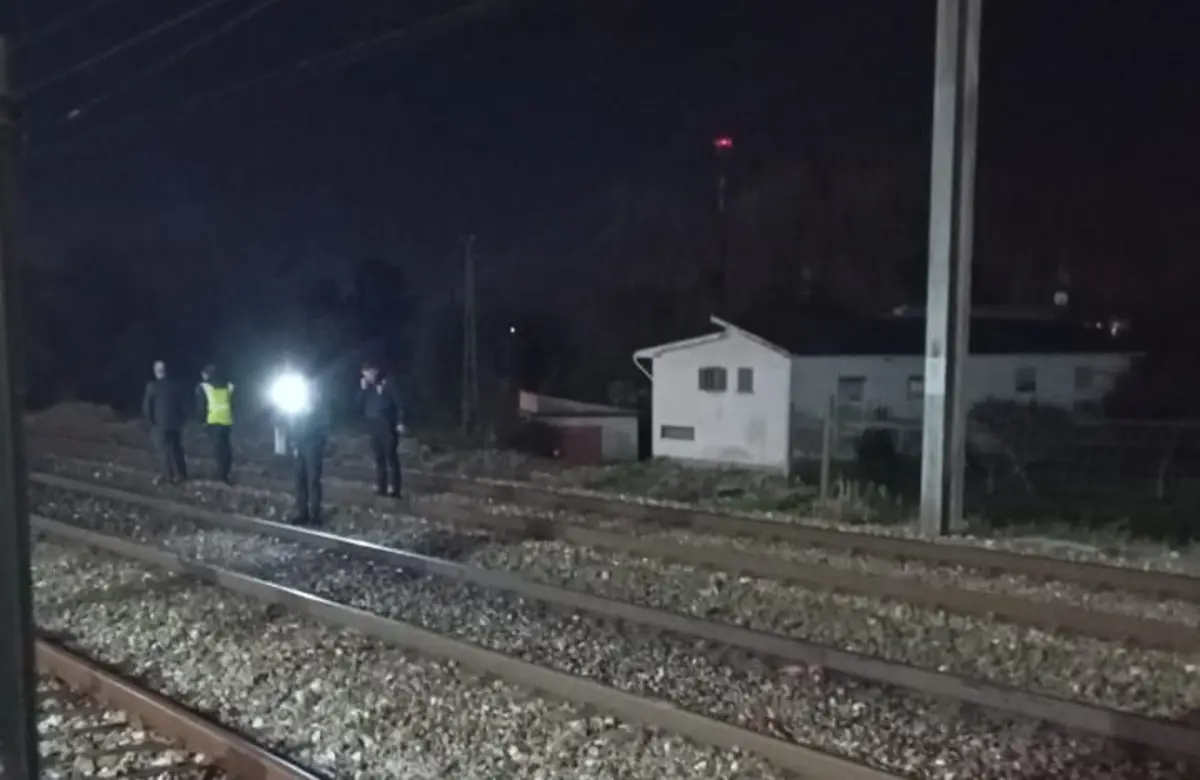 Bombeiros e PSP estão no local