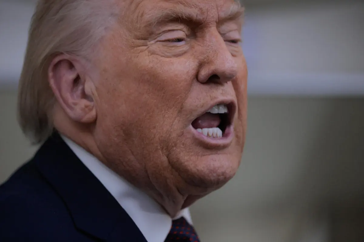 Primeiro ano de mandato de Trump ajudou o relógio a aproximar-se da meia-noite