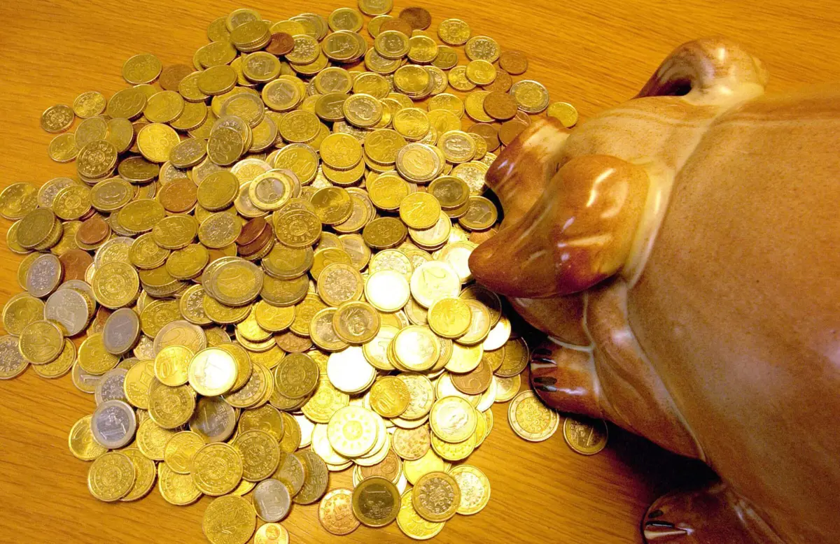 Imagem de contexto do artigo Dois terços dos portugueses poupam menos de 10% do salário