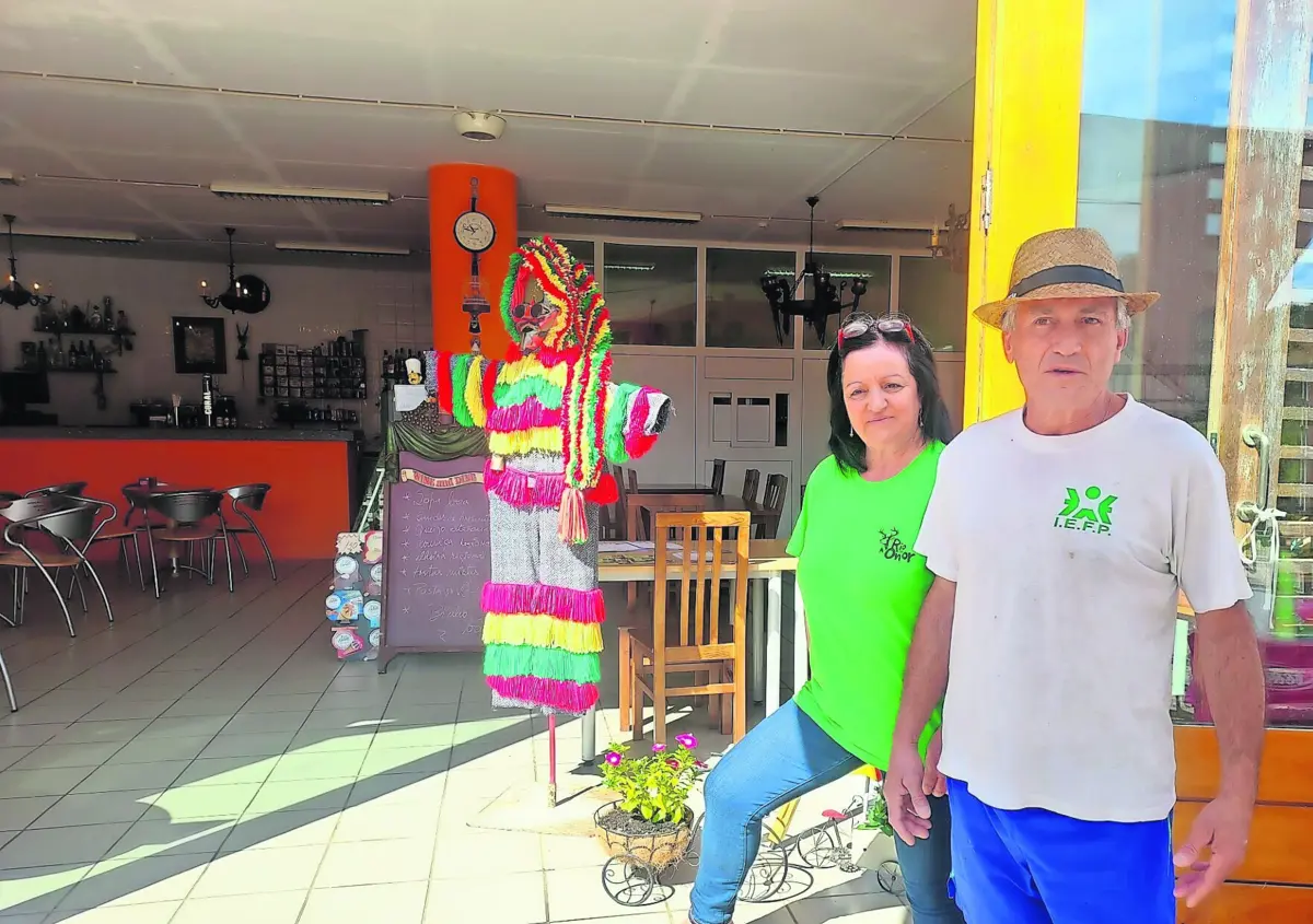 Eduarda e Luís instalaram multibanco no café de Rio de Onor para evitar deslocações