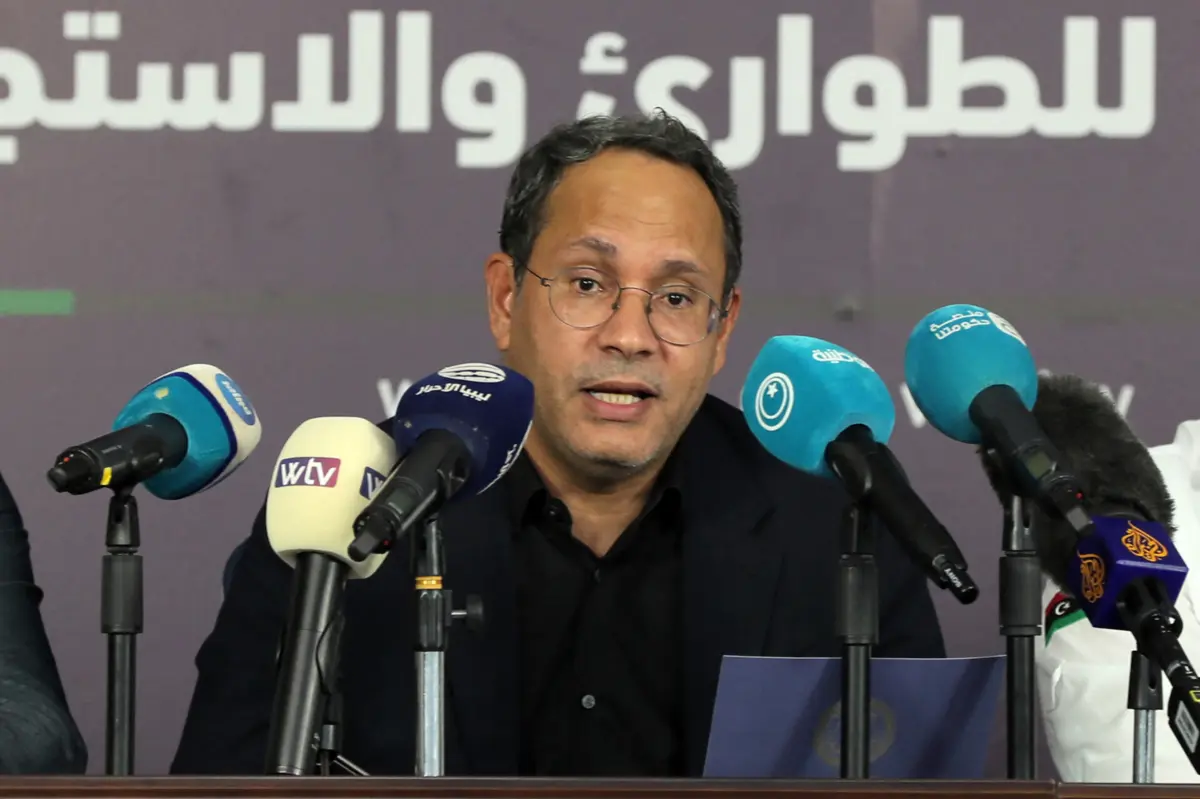 O ministro de Estado para os Assuntos do primeiro-ministro da Líbia, Adel Juma