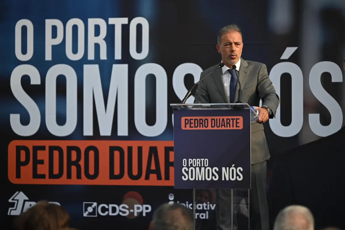 Candidato da coligação "O Porto Somos Nós", Pedro Duarte, apresentou programa eleitoral, onde promete um plano de emergência para os sem-abrigo