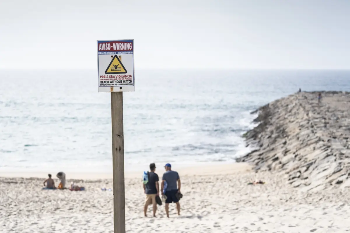 Populares, que assistiram à tragédia e chamaram o socorro