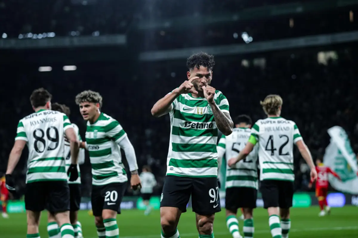 Leões começam ano novo contra equipa sensação