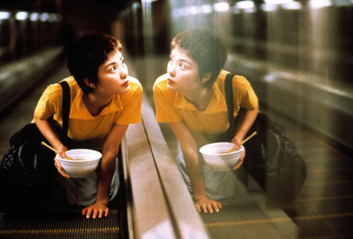 “Chungking Express” é um dos filmes que integram o ciclo dedicado ao cineasta chinês de Wong Kar Wai, em exibição no Campo Alegre