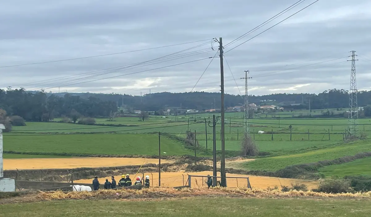 Bombeiros Famalicenses e Proteção Civil criaram um perímetro de segurança
