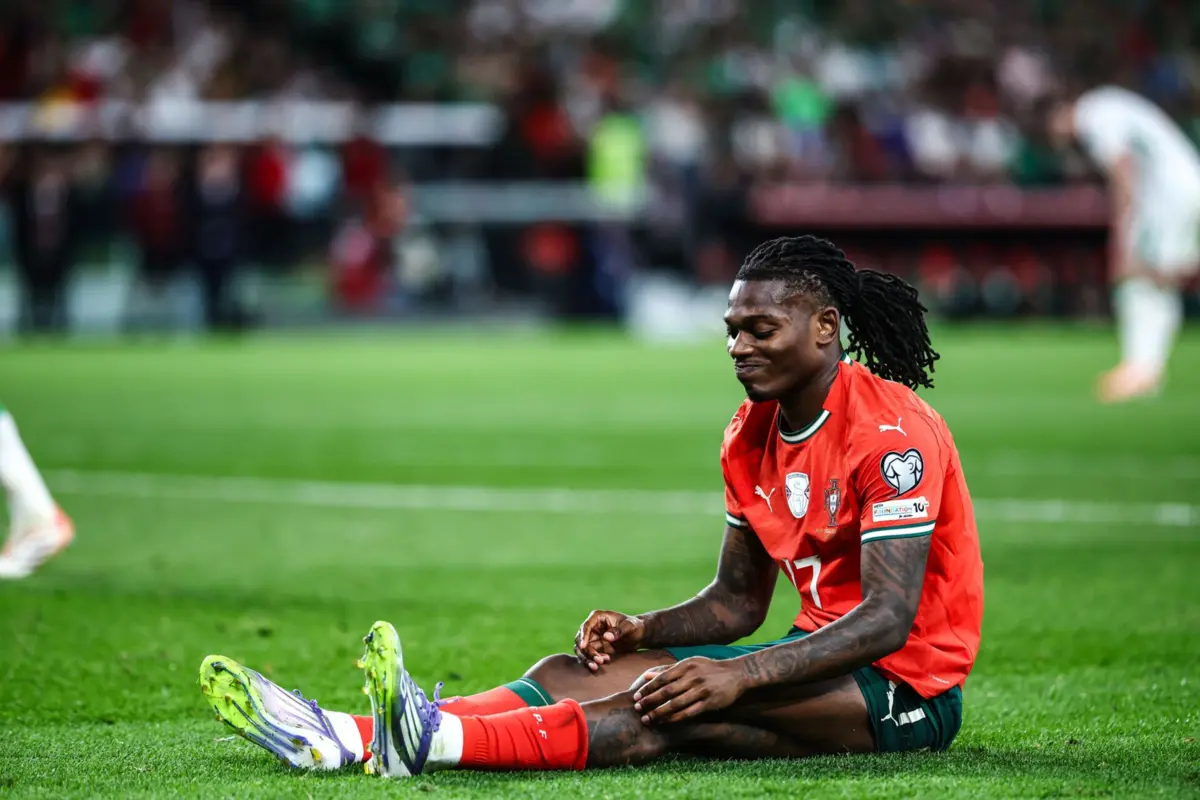 Rafael Leão não treinou