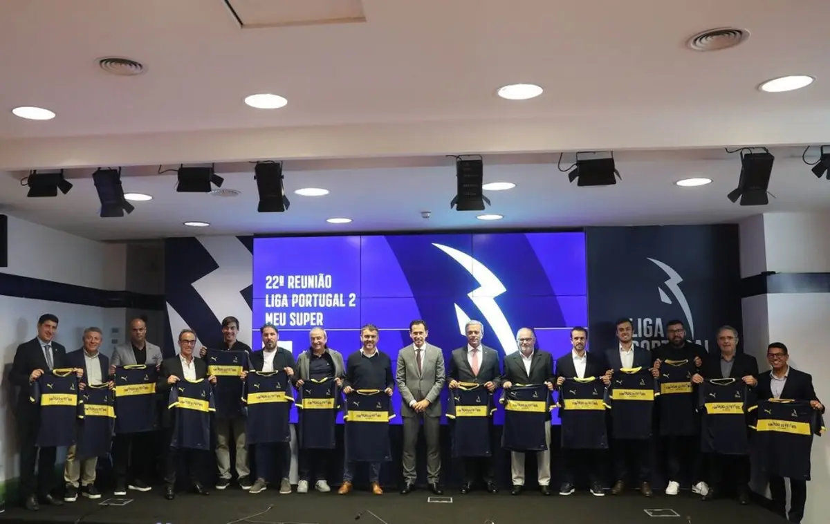 Imagem de contexto do artigo Clubes da II Liga debatem o futuro do futebol português