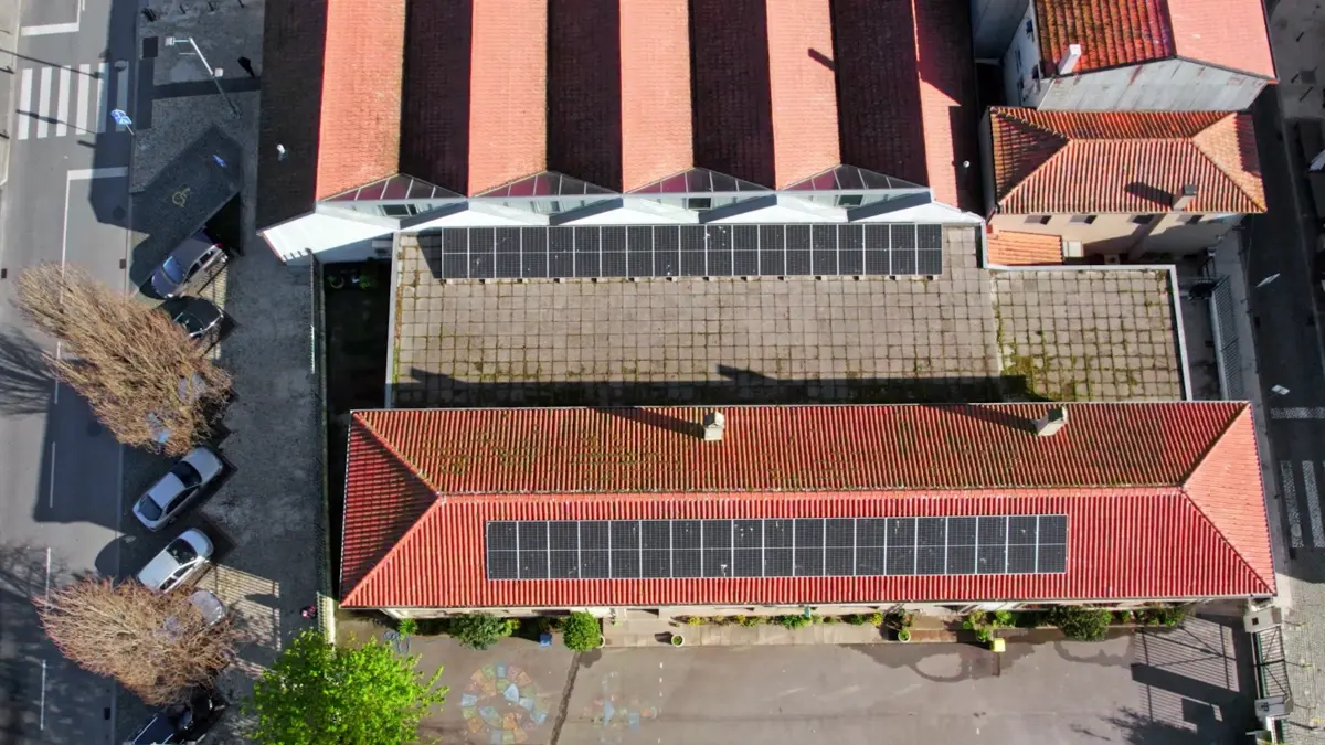 Painéis fotovoltaicos instalados