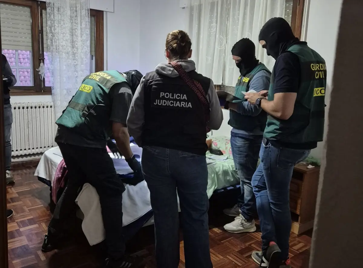 PJ e Guardia Civil de Espanha apreenderam mais de duas toneladas de cocaína