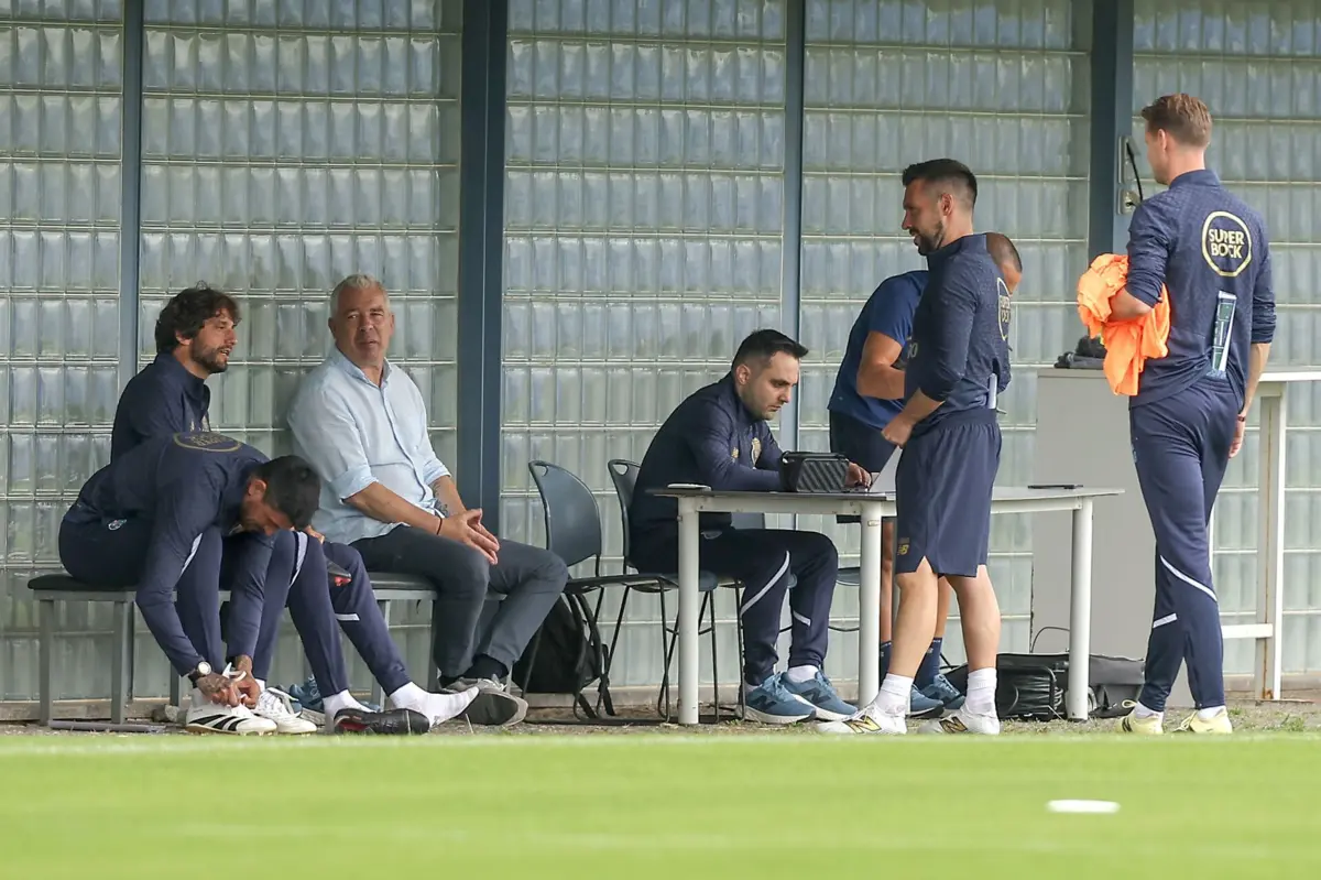 Jorge Costa com Francesco Farioli no Olival