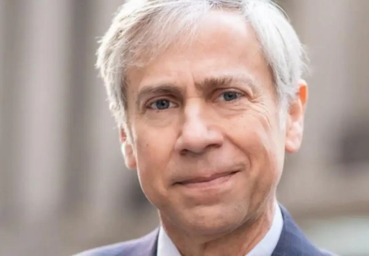 Barry Pollack representou o fundador do WikiLeaks, Julian Assange, em processos criminais nos EUA