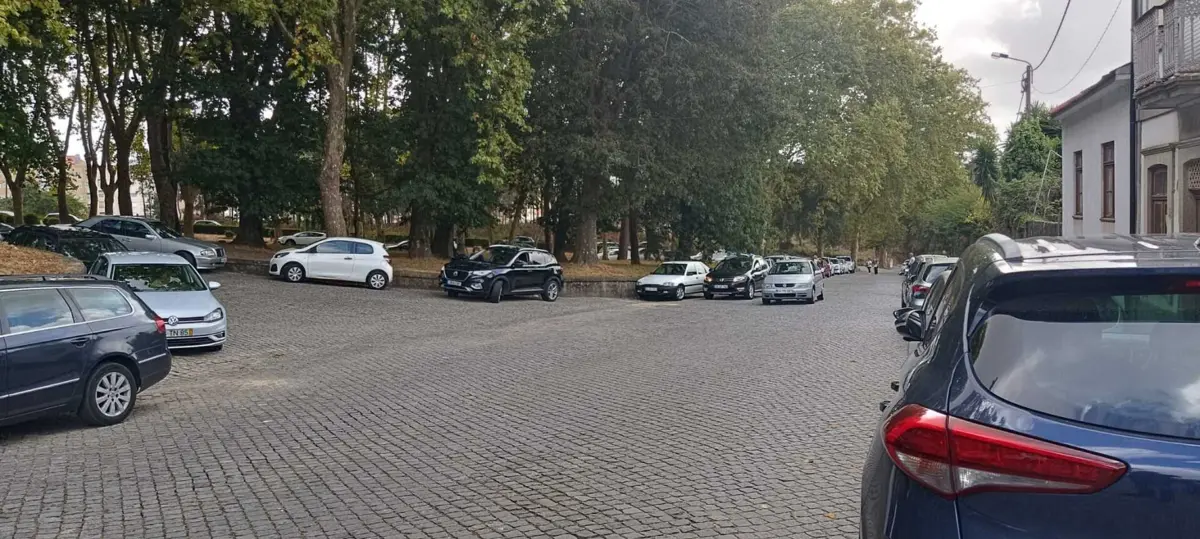 Tentativa de assalto terá ocorrido neste local, junto à Feira da Santana