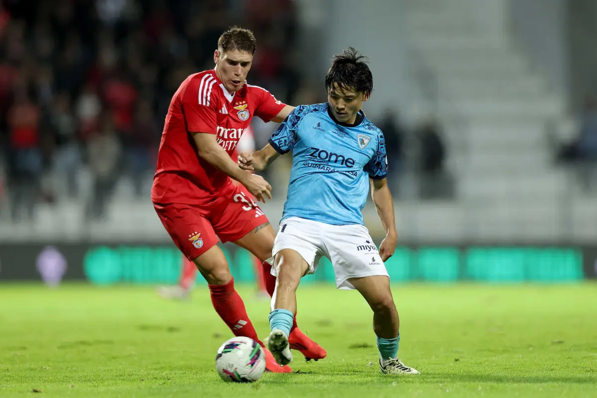 O Estudiantes quer o regresso de Rollheiser (à esquerda)